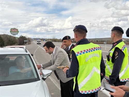 Kaymakam BAYTOK,  Ramazan Bayramı Trafik Tedbirleri Kapsamında Yürütülen Çalışmaları Yerinde Denetledi